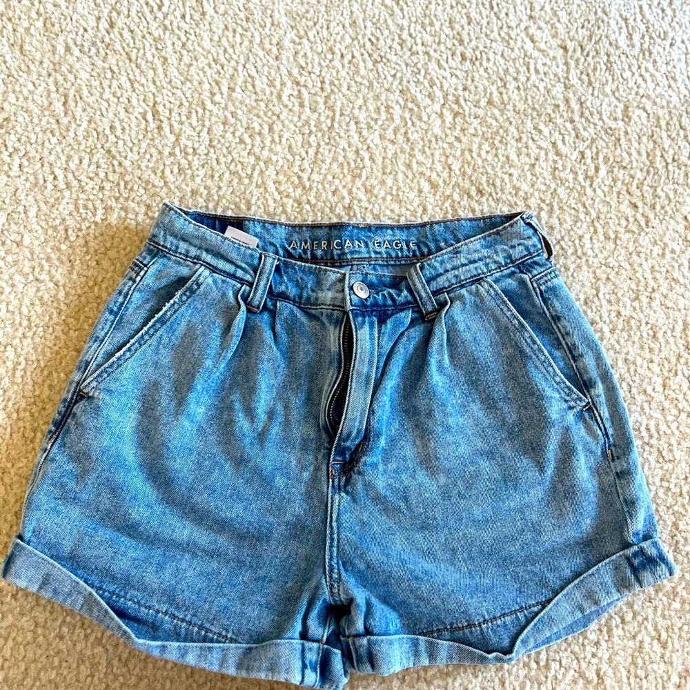 Brand new American Eagle Jean shorts size 4!